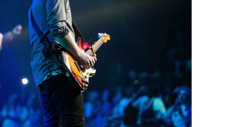What Worship Music Was Popular in the '90s?