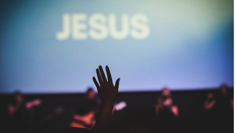 Tailoring the Worship Leader Job Description for Your Church